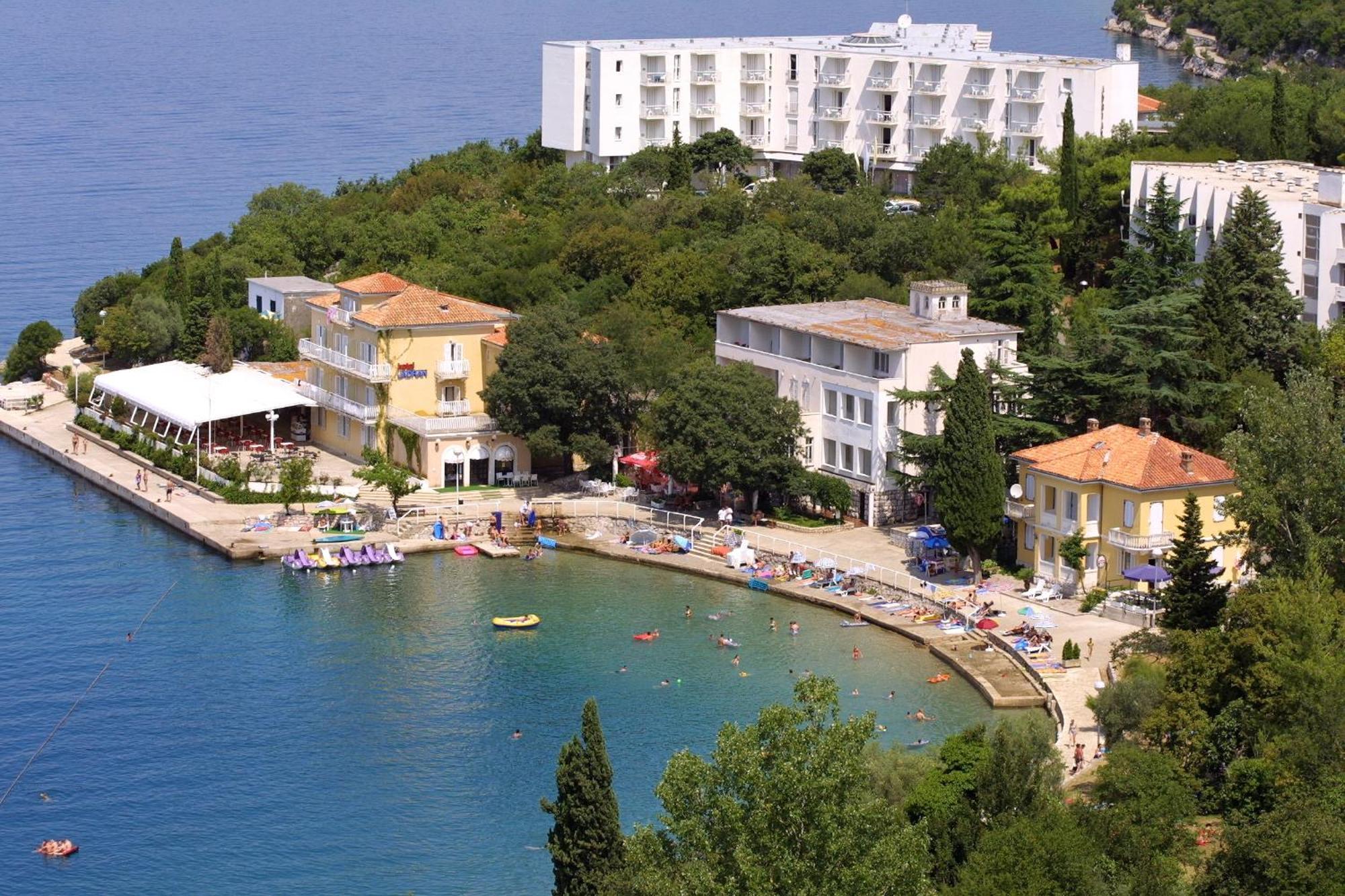 Hotel Adriatic Омишаль Екстер'єр фото