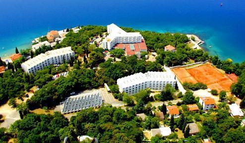 Hotel Adriatic Омишаль Екстер'єр фото
