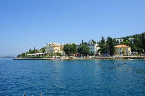 Hotel Adriatic Омишаль Екстер'єр фото